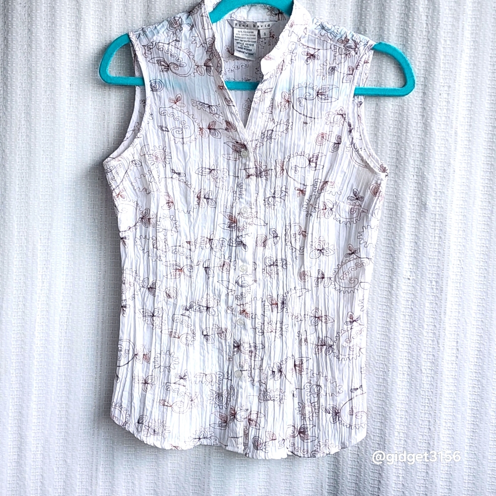 EUC  WHITE & BROWN EMBROIDERED  SLEEVELESS BLOUSE FRED DAVID - SIZE SMALL